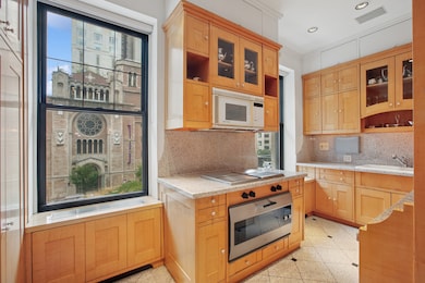 521 Park Ave unit 3C, New York, NY 10065 - photo 5