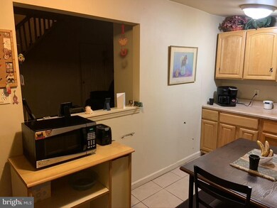 217 Warren St, Gloucester City, NJ 08030 - photo 3