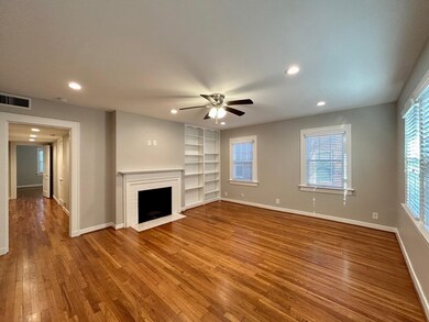 1530 Sul Ross St unit 1, Houston, TX 77006 - photo 2