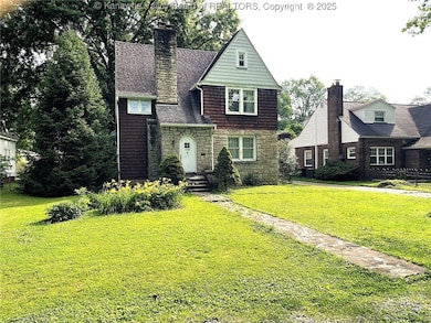 4008 Staunton Ave SE, Charleston, WV 25304 - photo 2