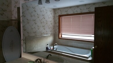 1610 Polaris Rd, Spring Grove, IL 60081 - photo 7