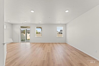 913 W Audrey Acres Dr unit Lot 3 Block 2, Nampa, ID 83686 - photo 3