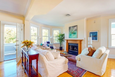 114 Trowbridge St unit 3, Cambridge, MA 02138 - photo 2