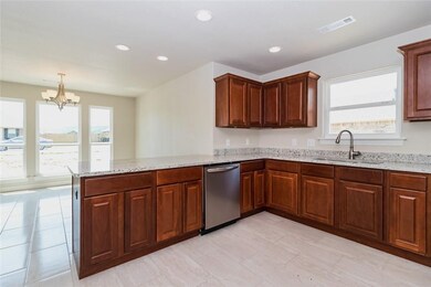 930 White Oak St, Elkins, AR 72727 - photo 6