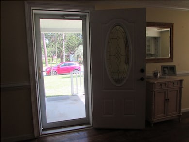 The front storm door is reflective so you can see