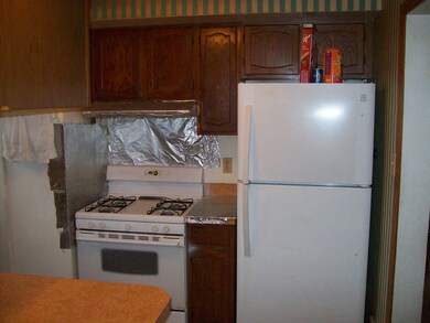 1610 Frances Ave, Elkhart, IN 46516 - photo 6