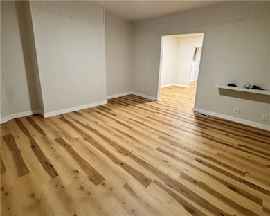 1332 Goettman St unit 2, Pittsburgh, PA 15212 - photo 5