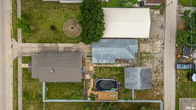 1308 Pulaski St, Lincoln, IL 62656 - photo 4