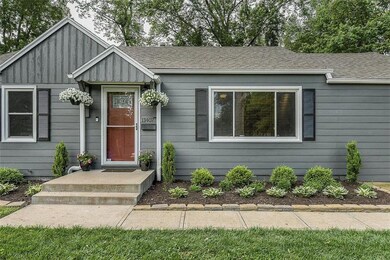 11407 W 68th Terrace, Shawnee, KS 66203 - photo 2
