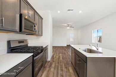 Southwest_Acacia_R_008