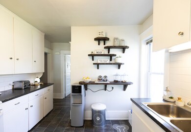 447 Hubbard St NE, Grand Rapids, MI 49525 - photo 4