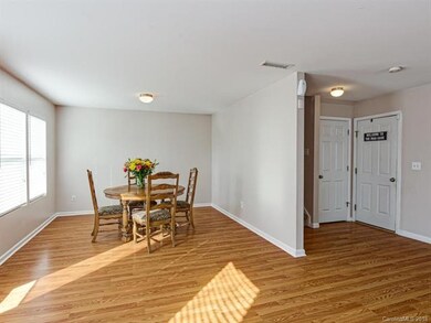 1420 Winter Dr, Statesville, NC 28677 - photo 7