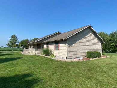 655 S 300 E, Lagrange, IN 46761 - photo 3