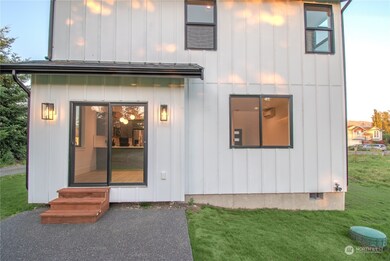 409 E 2nd St, Nooksack, WA 98276 - photo 6