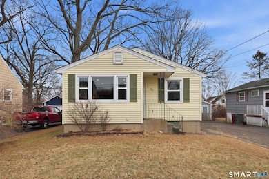 89 N Hoadley St, Naugatuck, CT 06770 - photo 3