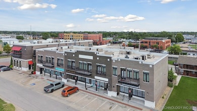 209 W Broadway St, Owasso, OK 74055 - photo 5