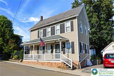 22 A St, Pen Argyl, PA 18072 - photo 2