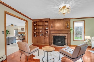 27 Gary Ln, Uxbridge, MA 01569 - photo 5