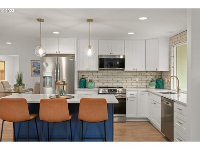 2740 Lancaster St, West Linn, OR 97068 - photo 7