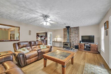 11498 Twin Deer Rd, Conroe, TX 77385 - photo 7