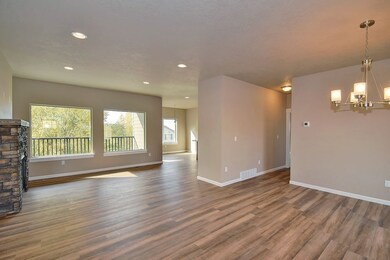 1109 N Courtney Ct, Medical Lake, WA 99022 - photo 2