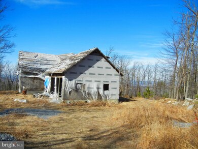 680 Eagles Nest Ln, Harpers Ferry, WV 25425 - photo 5