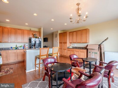 9219 Alvyn Lake Cir, Bristow, VA 20136 - photo 7