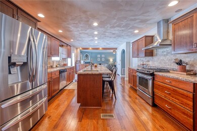 This kitchen has 2 ovens - one gas range