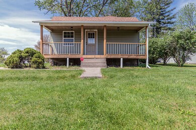 103 N Jackson St, Philo, IL 61864 - photo 2