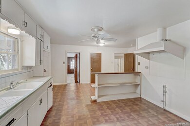 9403 Forest Oak Dr, San Antonio, TX 78217 - photo 5