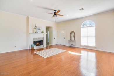 314 Wallingsford Cir-3