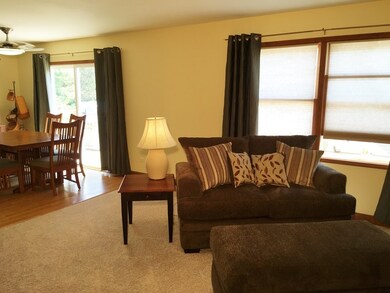 3496 Meadow Crest Cir, Gurnee, IL 60031 - photo 5