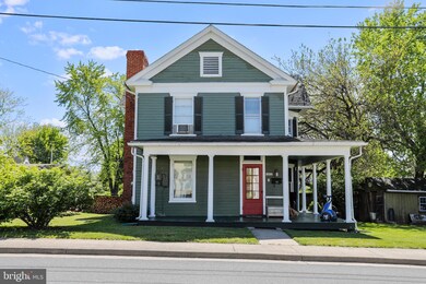 440 E Queen St, Strasburg, VA 22657 - photo 2