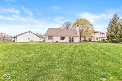 7715 High View Cir, Indianapolis, IN 46236 - photo 2