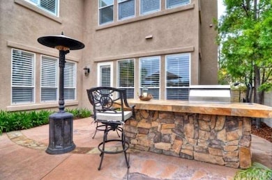 Dinner outside?  Of COURSE!  THIS is California - 