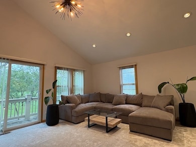 160 Inverness Ct unit A, Elk Grove Village, IL 60007 - photo 4