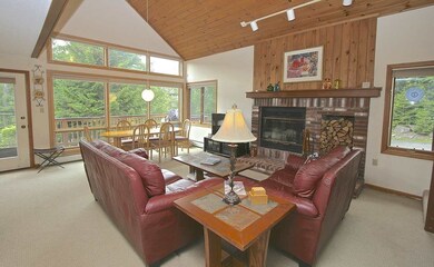 130 Hannah Loop unit 19, Jefferson, NH 03583 - photo 2