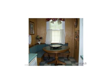 breakfast nook