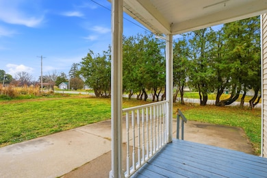 2902 Water St, Columbus City, IA 52737 - photo 5