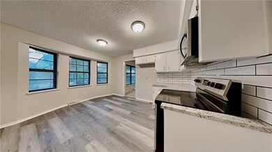 10311 W 48th St, Shawnee, KS 66203 - photo 6