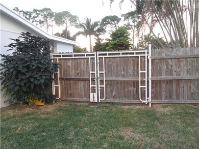 1594 Woodland Ave, West Palm Beach, FL 33415 - photo 7