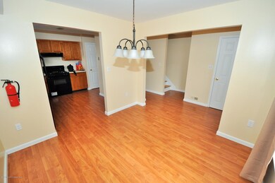 811 Darlington Dr unit 169, Old Bridge, NJ 08857 - photo 6