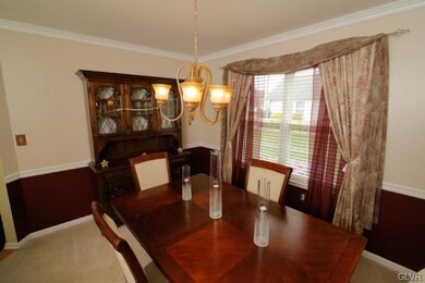 184 Park Ridge Dr, Easton, PA 18040 - photo 4