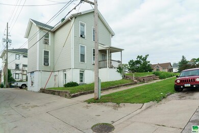 410 13th St, Sioux City, IA 51105 - photo 5