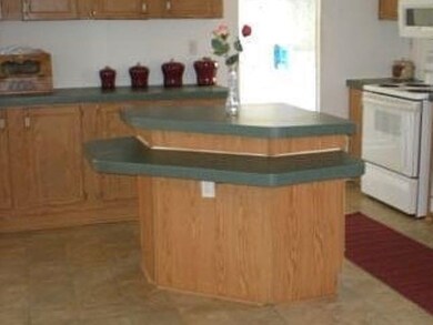 61 Ridgeway Ct, Crawfordville, FL 32327 - photo 7