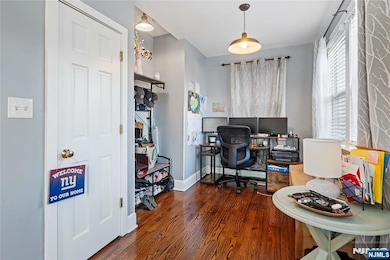 1041 Stonewall Ln, Secaucus, NJ 07094 - photo 4