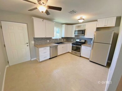 kitchen/dining