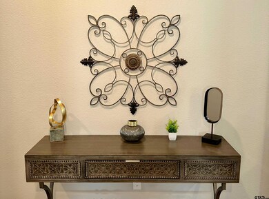 739 Cambridge Bend Cir, Tyler, TX 75703 - photo 6