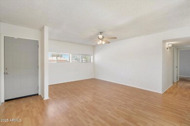 2673 E Oakleaf Dr, Tempe, AZ 85281 - photo 5