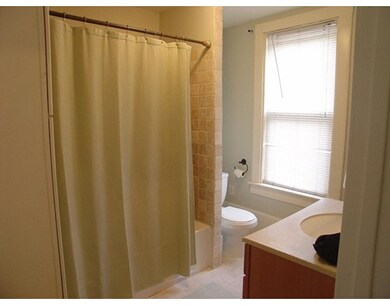 690 E 7th St unit 2, Boston, MA 02127 - photo 6